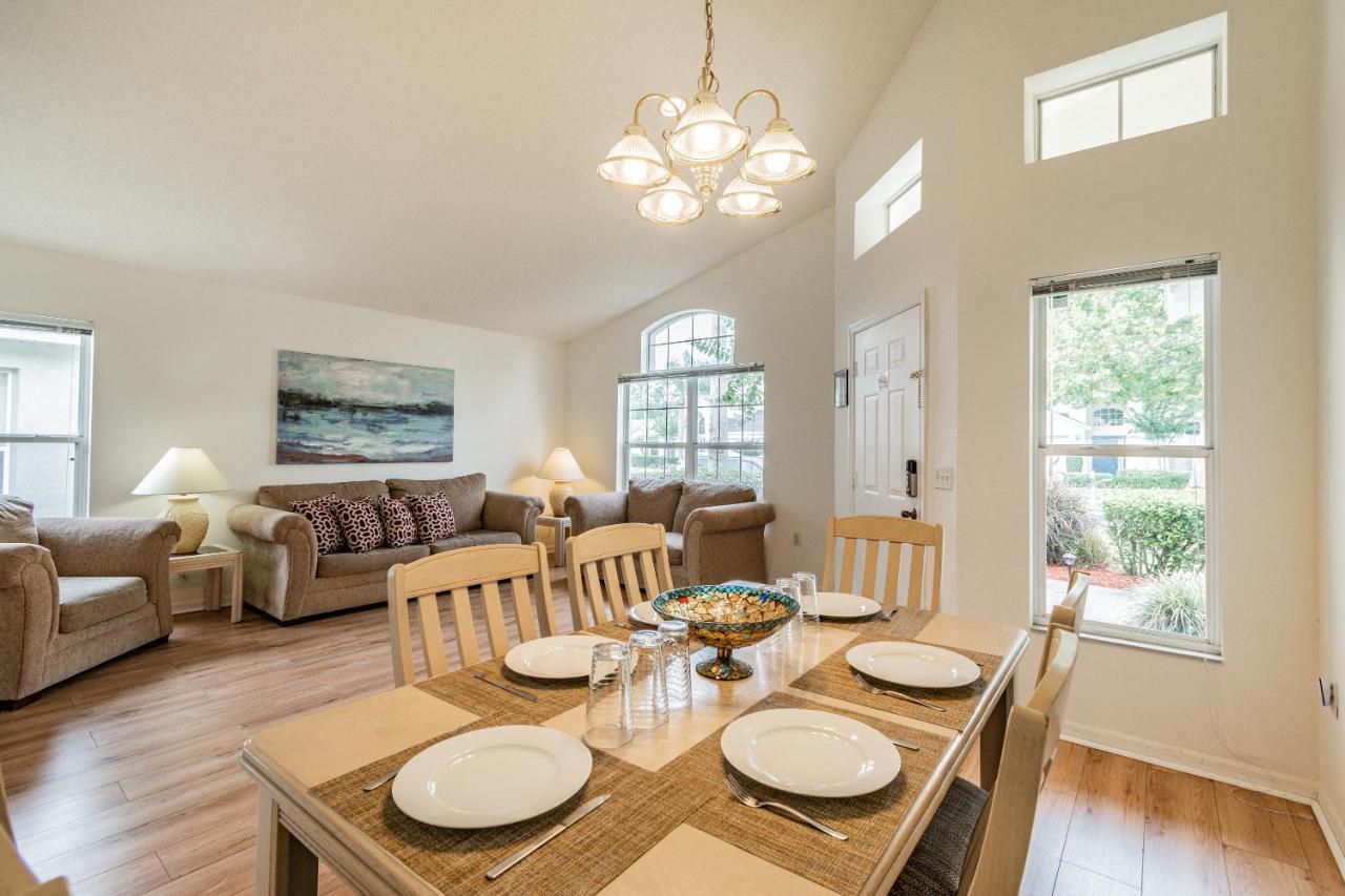 Spacious Villa With Private Pool - No Carpet - Disney Area Kissimmee Bagian luar foto