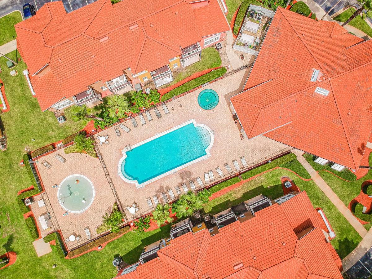 Spacious Villa With Private Pool - No Carpet - Disney Area Kissimmee Bagian luar foto