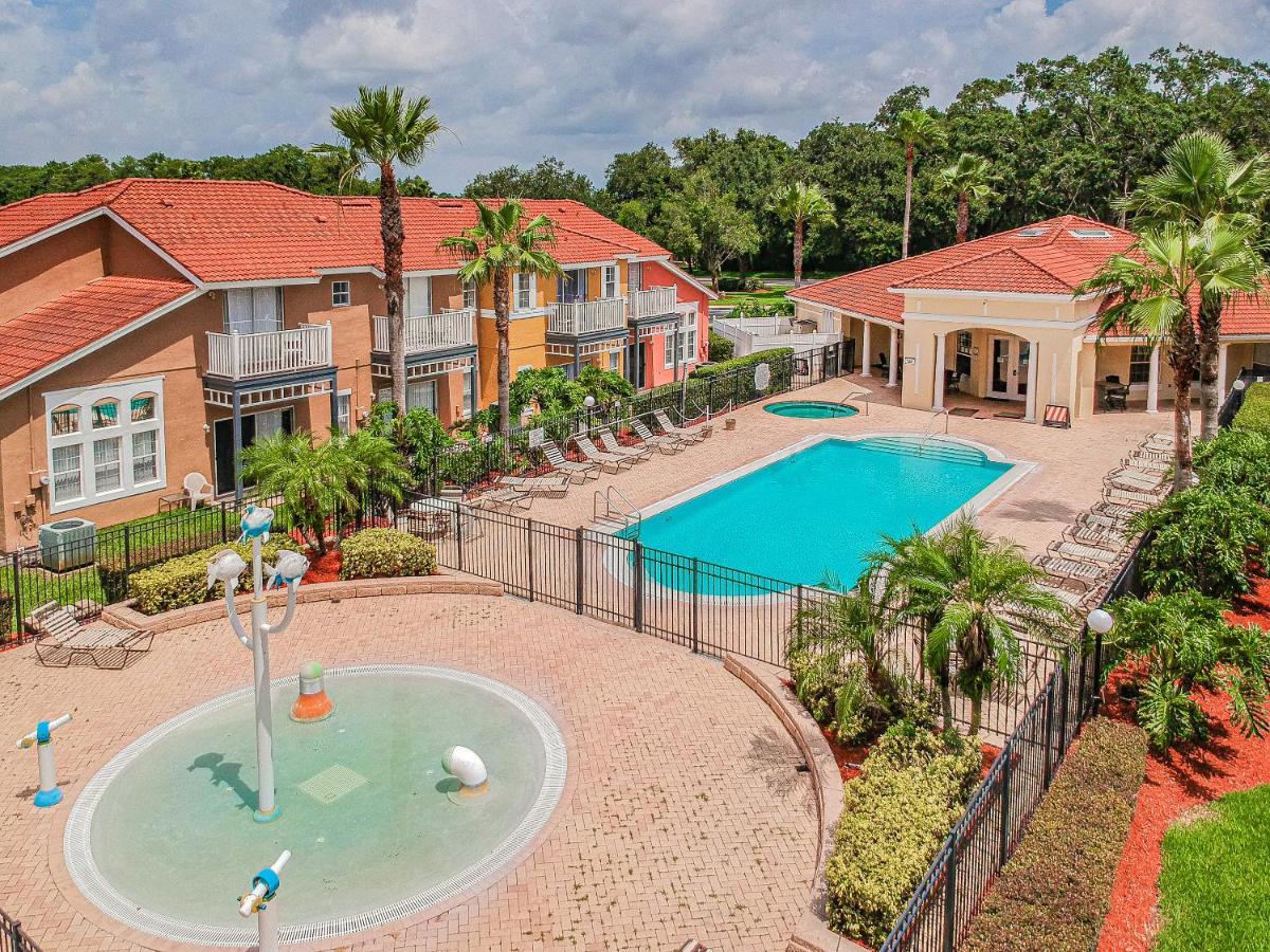 Spacious Villa With Private Pool - No Carpet - Disney Area Kissimmee Bagian luar foto