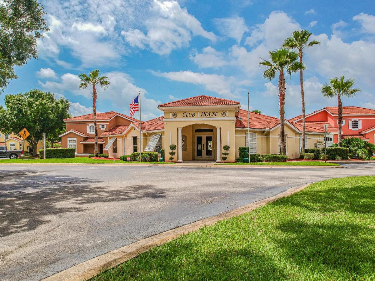 Spacious Villa With Private Pool - No Carpet - Disney Area Kissimmee Bagian luar foto