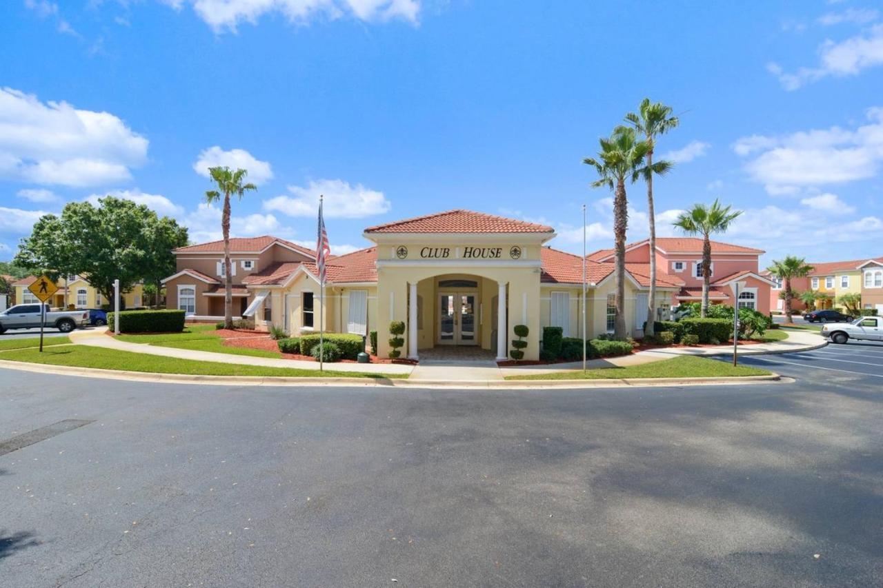Spacious Villa With Private Pool - No Carpet - Disney Area Kissimmee Bagian luar foto